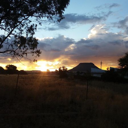 Skietberg Lodge Colesberg Ngoại thất bức ảnh
