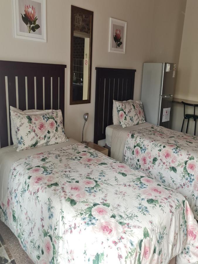 Skietberg Lodge Colesberg Ngoại thất bức ảnh